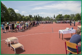 neuer Sportplatz